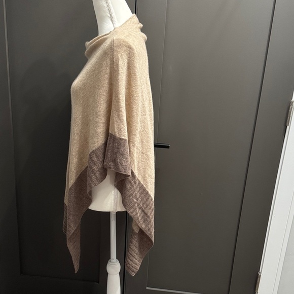 Celeste Elegant Tan and Brown Women's Poncho 90%Wool-10%Cashmere - Picture 4 of 6